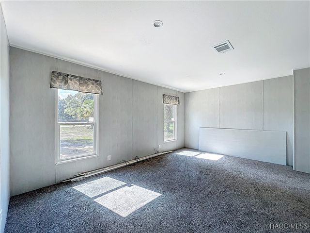 50 neeld Street, Inglis, FL 34449