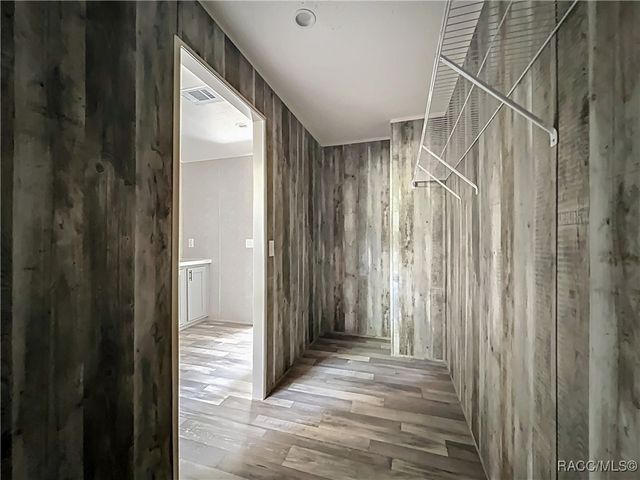 50 neeld Street, Inglis, FL 34449