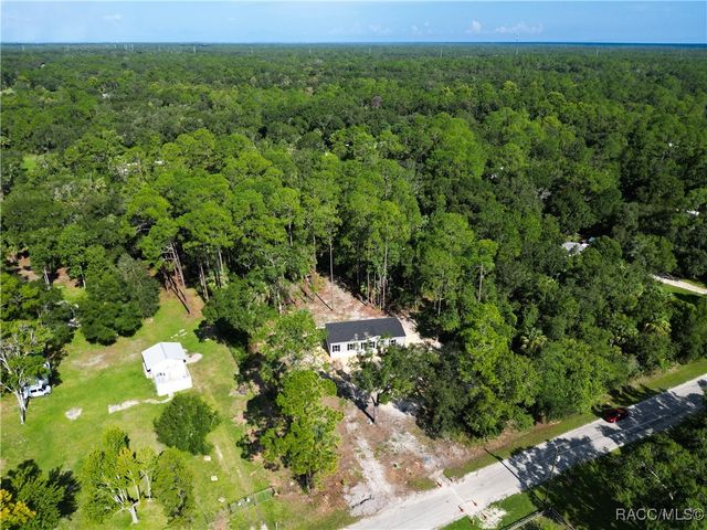 50 neeld Street, Inglis, FL 34449