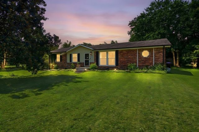 7563 Bethel Rd, Goodlettsville, TN 37072