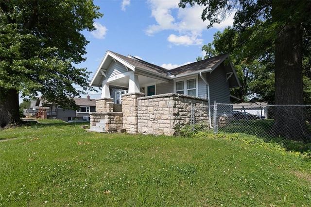 2031 N 32nd Street, Kansas City, KS 66104