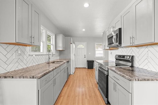 2031 N 32nd Street, Kansas City, KS 66104