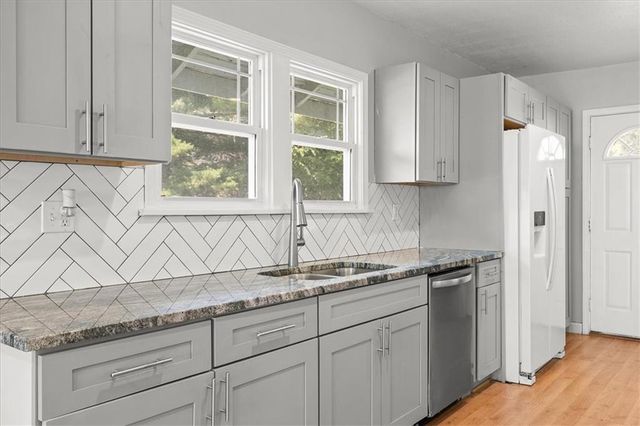 2031 N 32nd Street, Kansas City, KS 66104