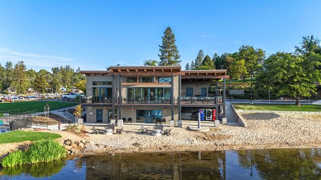 23602 Acacia Ct, Auburn, CA 95602