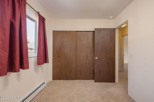 4205 Iowa Drive, Anchorage, AK 99517