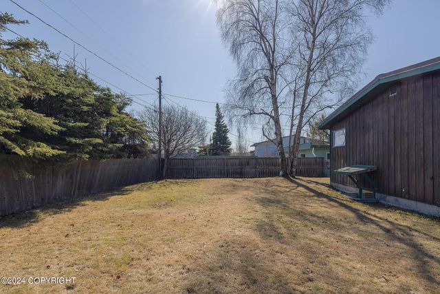 4205 Iowa Drive, Anchorage, AK 99517
