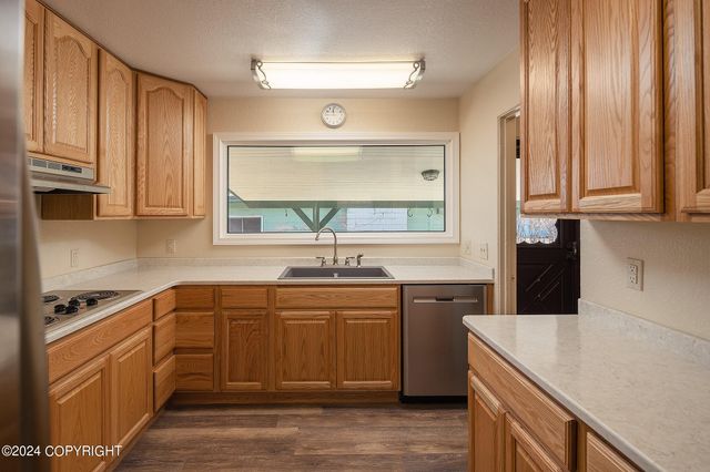 4205 Iowa Drive, Anchorage, AK 99517