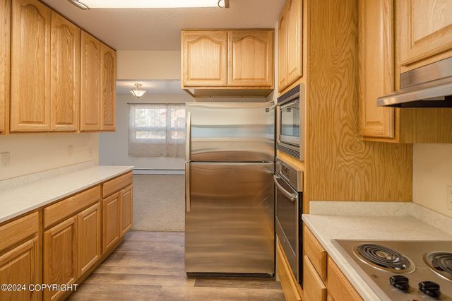 4205 Iowa Drive, Anchorage, AK 99517