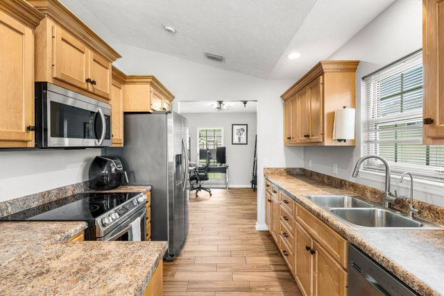 606 Timbers Crossing, Lynn Haven, FL 32444