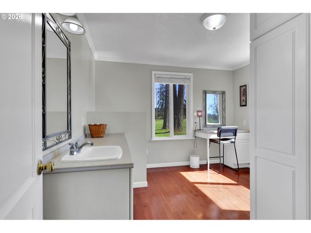 84816 CLOVERDALE Rd, Creswell, OR 97426