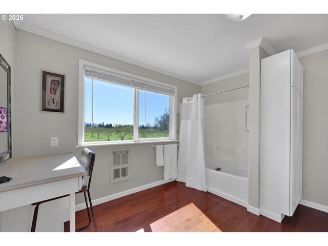 84816 CLOVERDALE Rd, Creswell, OR 97426