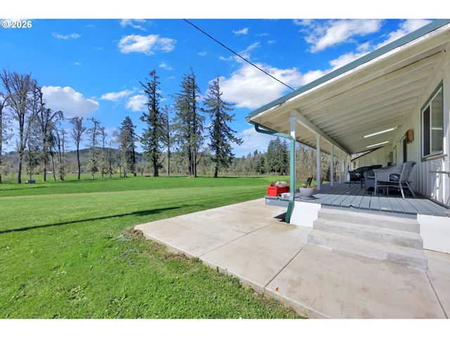 84816 CLOVERDALE Rd, Creswell, OR 97426