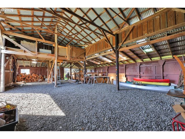 84816 CLOVERDALE Rd, Creswell, OR 97426