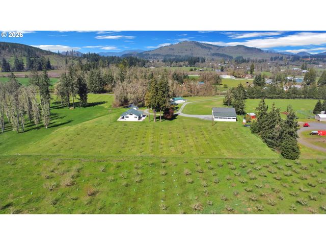 84816 CLOVERDALE Rd, Creswell, OR 97426