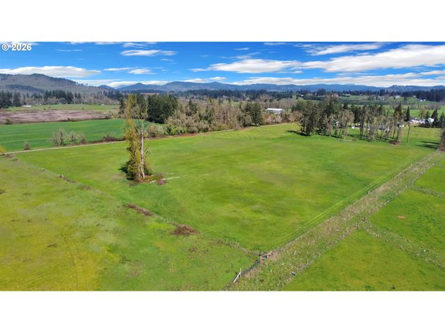 84816 CLOVERDALE Rd, Creswell, OR 97426