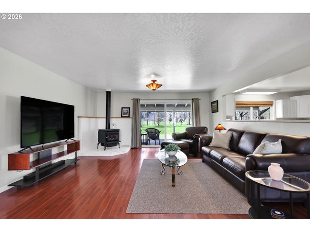 84816 CLOVERDALE Rd, Creswell, OR 97426