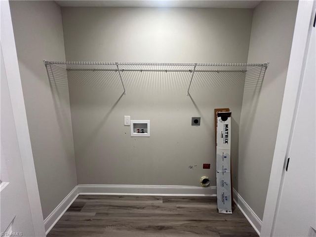 555 Lake Drive 9, Lexington, NC 27292