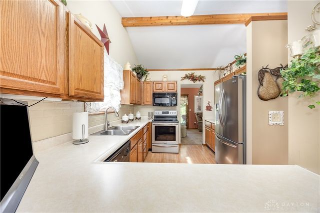 23 Pheasant Run Circle 9A, Springboro, OH 45066