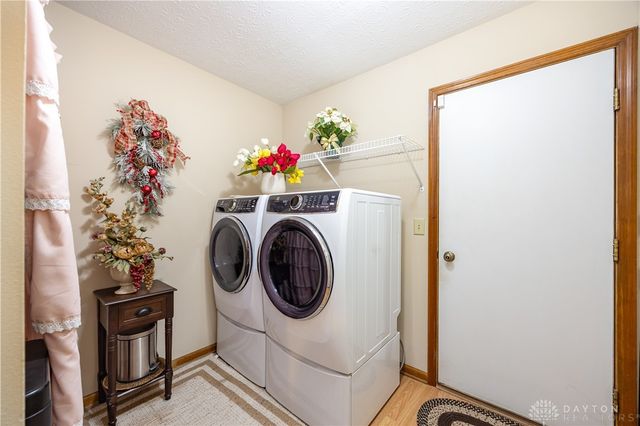 23 Pheasant Run Circle 9A, Springboro, OH 45066