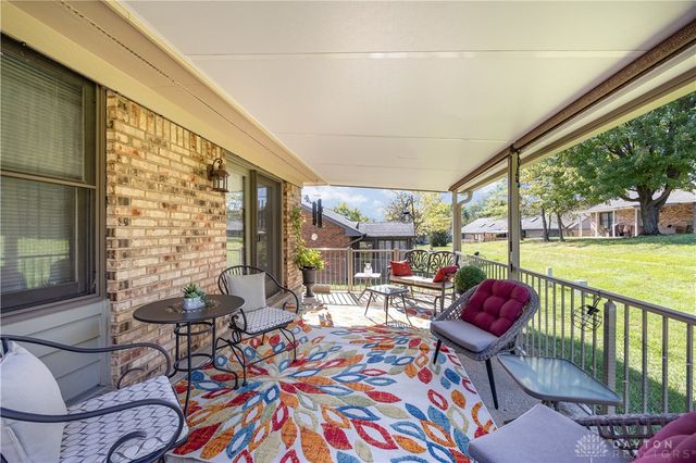 23 Pheasant Run Circle 9A, Springboro, OH 45066