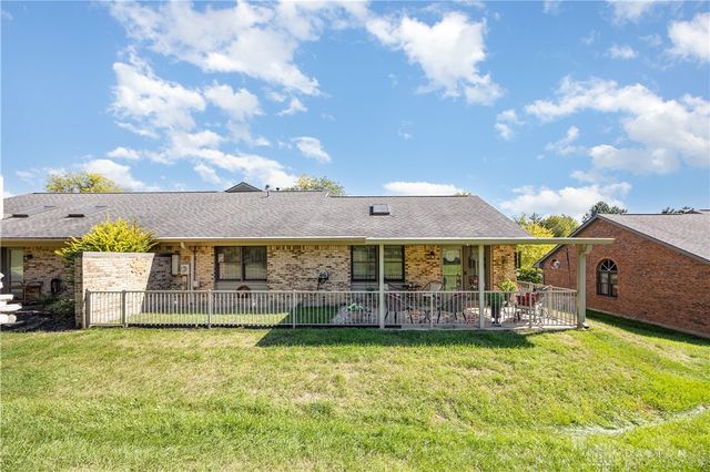 23 Pheasant Run Circle 9A, Springboro, OH 45066