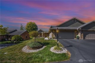 23 Pheasant Run Circle 9A, Springboro, OH 45066