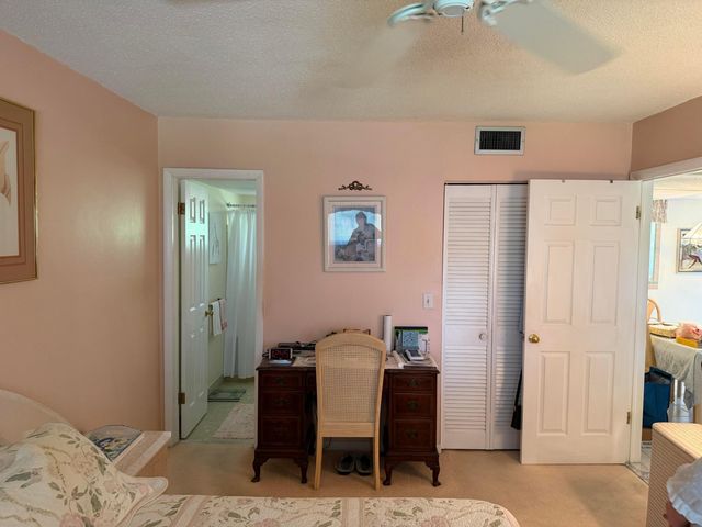 752 Lori Drive 210, Palm Springs, FL 33461