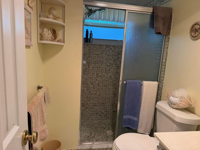 752 Lori Drive 210, Palm Springs, FL 33461