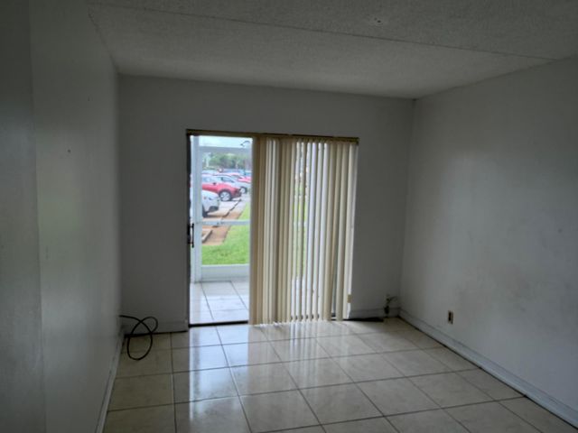 752 Lori Drive 210, Palm Springs, FL 33461