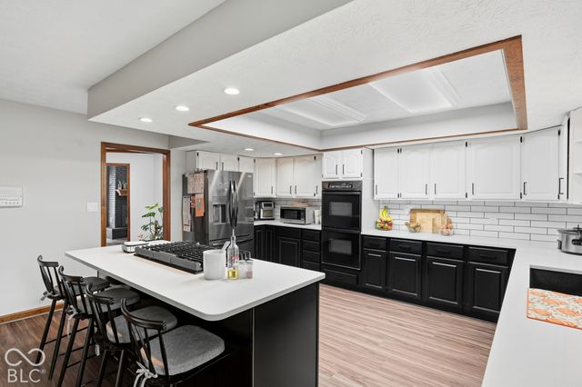 6032 Orinoco Avenue, Indianapolis, IN 46227