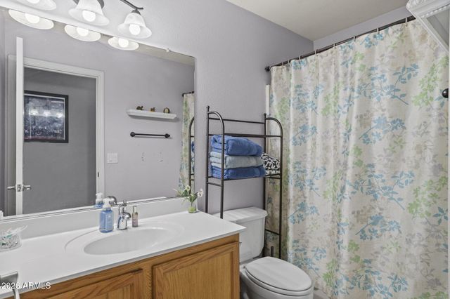 8219 W APACHE Street, Phoenix, AZ 85043