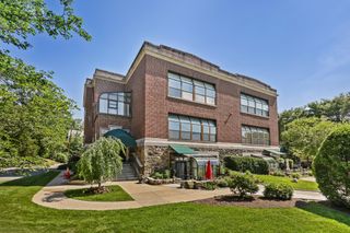 33 Roselle Avenue #C, Pleasantville, NY 10570