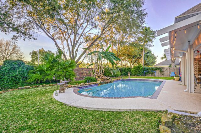 1914 Sand Hollow Lane, Katy, TX 77450