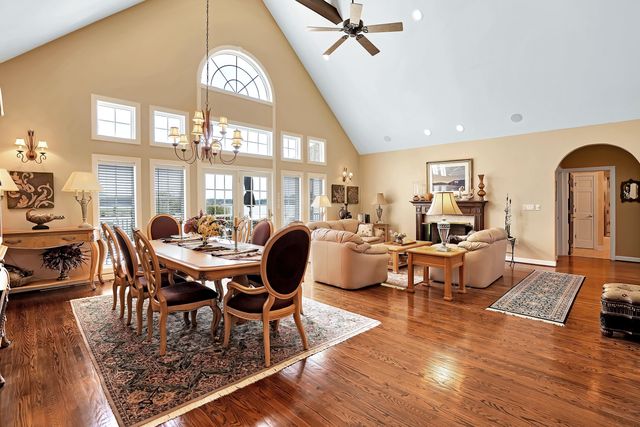 60 Southern Key, Moneta, VA 24121