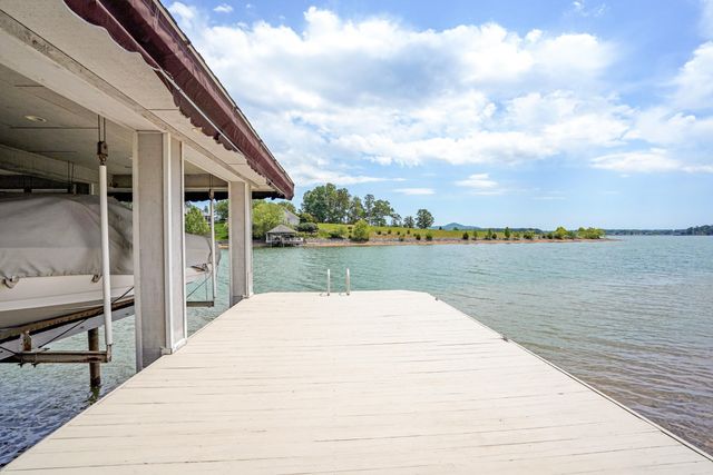 60 Southern Key, Moneta, VA 24121
