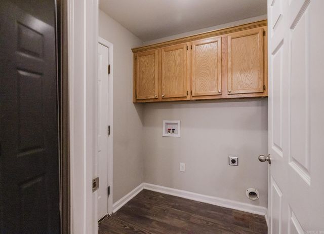 2985 Wildwood Dr, Benton, AR 72015