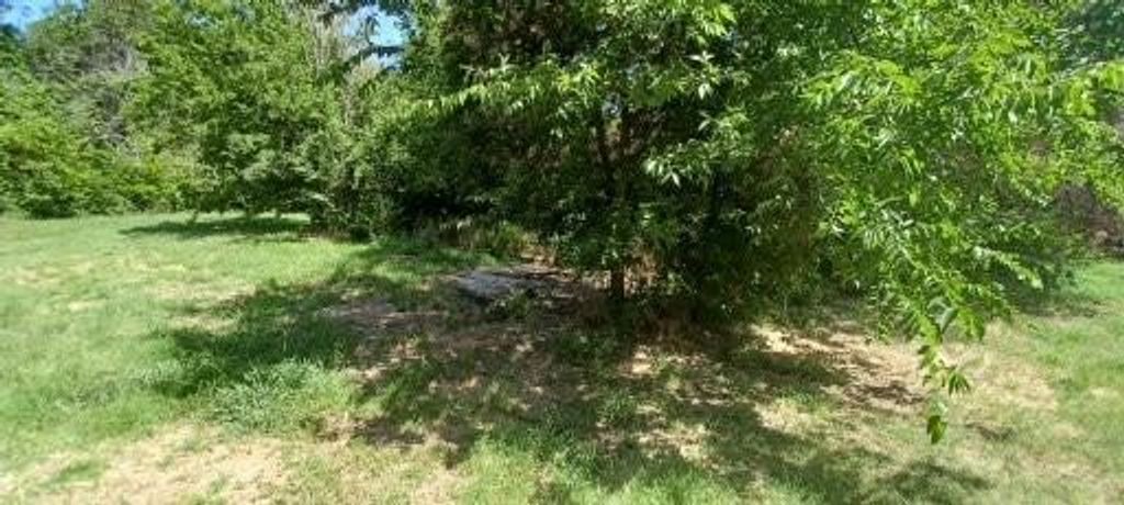 608 S Baugh Street, Alvarado, TX 76009 — exterior