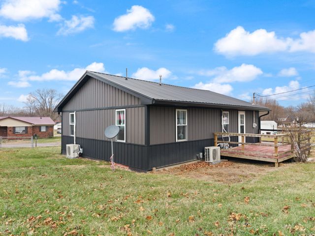 6 Arthur Street, Clay City, KY 40312