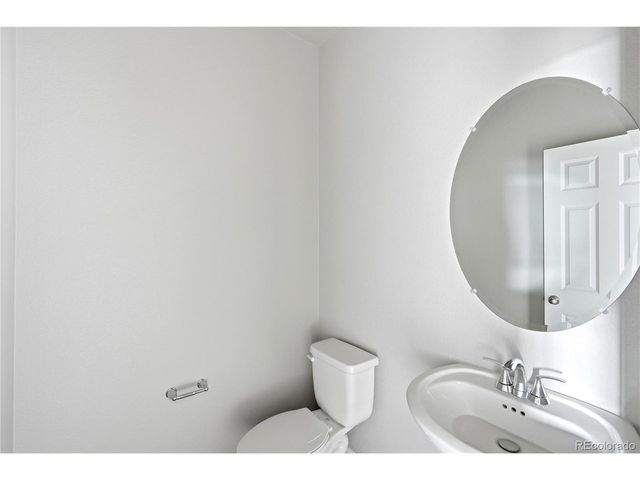 2233 E 164th Ave, Thornton, CO 80602