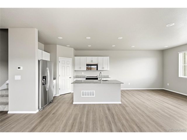 2233 E 164th Ave, Thornton, CO 80602