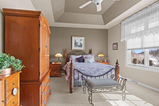 3364 SITKA STREET, Green Bay, WI 54311