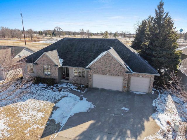 3364 SITKA STREET, Green Bay, WI 54311