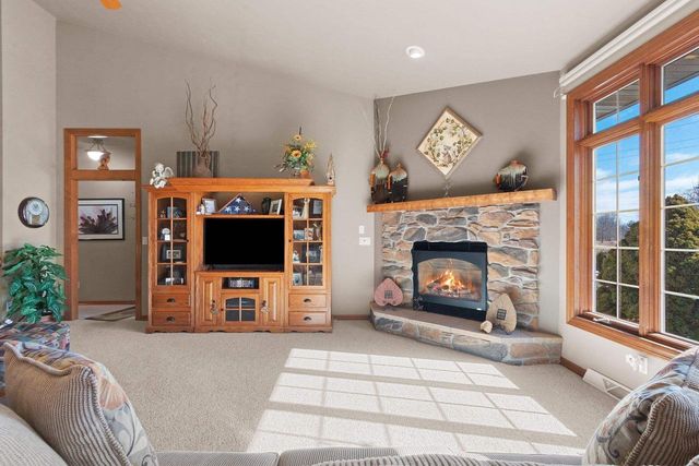 3364 SITKA STREET, Green Bay, WI 54311