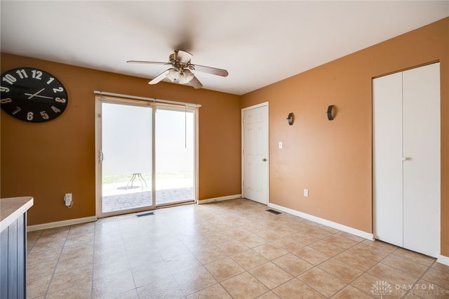 213 Lake Forest Drive, West Carrollton, OH 45449