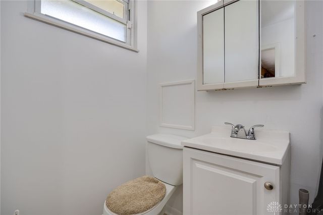213 Lake Forest Drive, West Carrollton, OH 45449