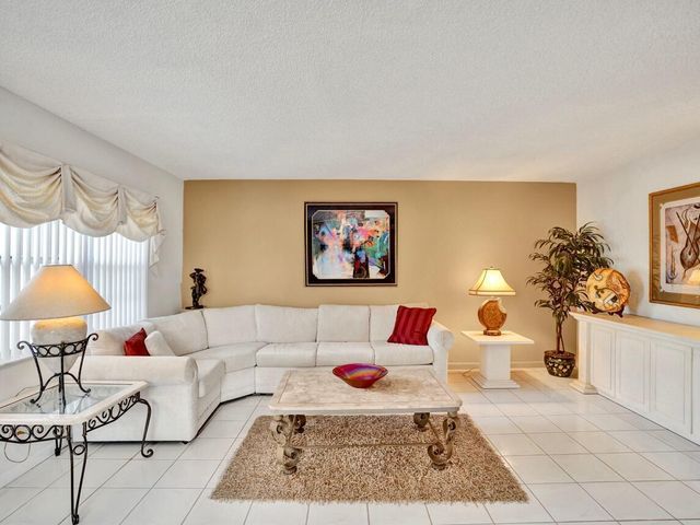 298 Burgundy G, Delray Beach, FL 33484