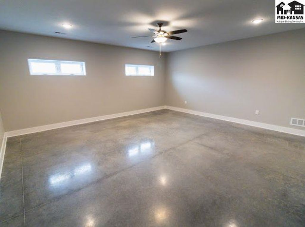 3400 N Buhler Rd