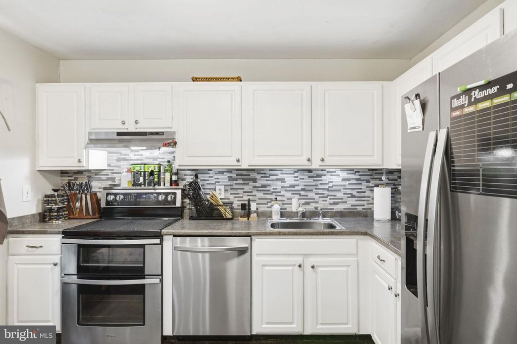 Image 11 of property listing at 3614 MARPAT DR S, Abingdon, MD 21009