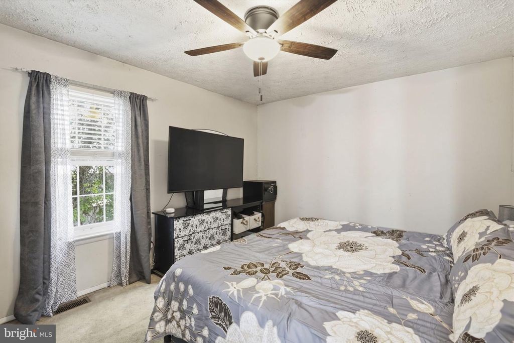 Image 15 of property listing at 3614 MARPAT DR S, Abingdon, MD 21009