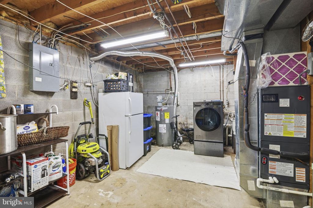 Image 27 of property listing at 3614 MARPAT DR S, Abingdon, MD 21009